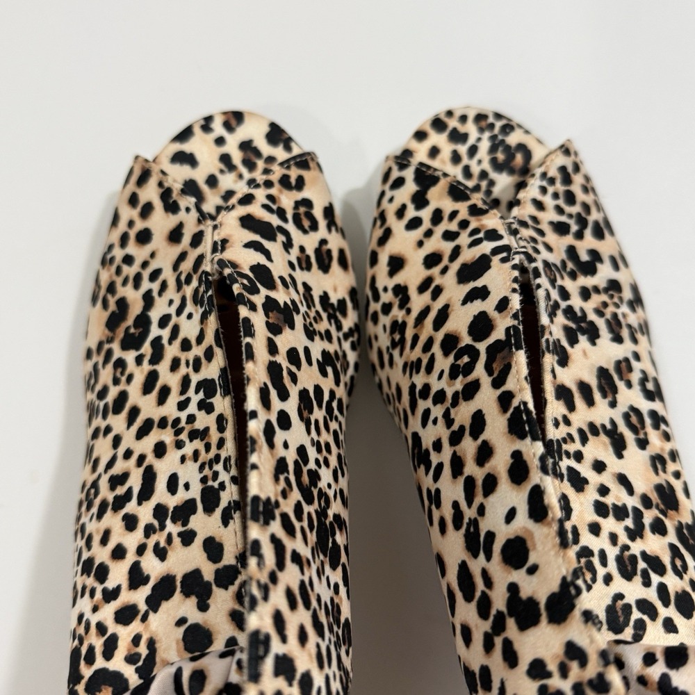 Betsey Johnson Irving Heels Leopard Animal Print Bow Red Stem Stiletto Sz 9 - Picture 6 of 12